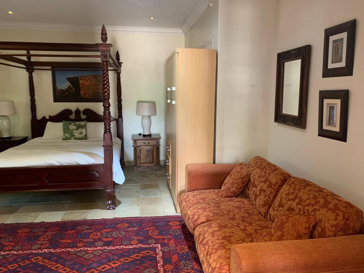 42Onking Bed & Breakfast Центурион Екстериор снимка